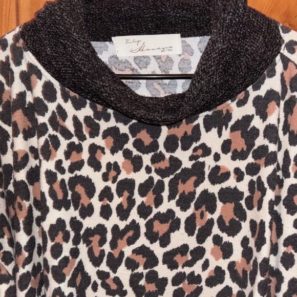 LOVINGLY WORN ANIMAL PRINT TOP - Picture 3 of 5